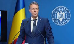 Romanya hükümetinde sahte diploma istifası