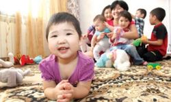 Kazakistan'da ebeveynlere kısa mesai önerisi