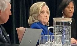 Hillary Clinton ifade verirken isyan etti: Trump neden ifade vermiyor!