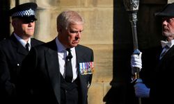 Epstein skandalı: Prenslikten oldu, kraliyet konutunu da boşalttı