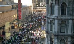 İran değil ABD karıştı: Milyonlarca Amerikalı Trump'a karşı sokaklara döküldü