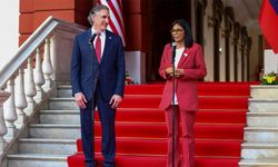 Trump Venezuela ile sıkı fıkı, demokrasi hikayeymiş!