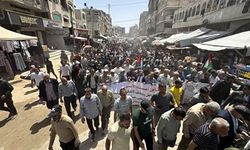 İşgal altındaki Gazzeliler "idam yasası"nı protesto etti