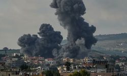 İsrail ateşkes dinlemiyor: Lübnan köylerini bombaladı