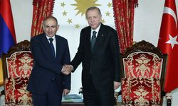Erdoğan ile Paşinyan 'normalleşme'yi görüştü