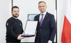 Polonya, Zelensky'e verdiği devlet nişanını geri aldı