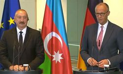 Aliyev-Merz basın toplantısında "Rusya ile gizli görüşme" gerilimi