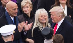 Barrack, "Başkan çok net, İran'ı vurabilir" dedi, Trump "Haberim yok" dedi
