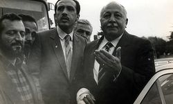 Erbakan: Sistem içi muhalif - Akif Emre