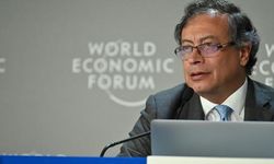 Peru Kongresi, Kolombiya Cumhurbaşkanı Petro'yu "istenmeyen kişi" ilan etti