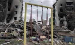 Ukrayna Ombudsmanı Lubinets, savaş nedeniyle bir yılda 461 çocuğun öldüğünü söyledi