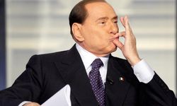 Avrupa siyasetinden bir Berlusconi geçti