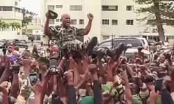 Gabon'daki darbeciler liderlerini açıkladı