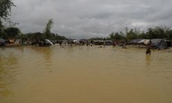 Myanmar'da 60 bin kişi tahliye edildi