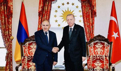 Cumhurbaşkanı Erdoğan, Paşinyan ile görüştü
