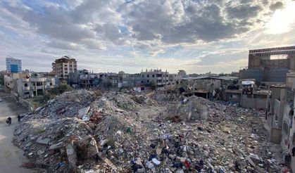 İsrail Gazze'ye hava saldırısı düzenledi, 9 kişi öldü