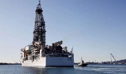 Japonya dümeni okyanusun dibine kırdı