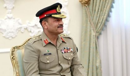Pakistan ordu komutanı müzakere için İran'da