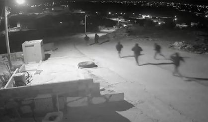 Gece yarısı bir anda ortaya çıkıp Filistinlilerin evlerine saldırdılar