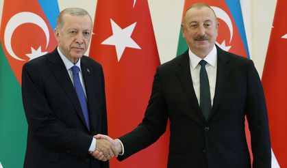 Cumhurbaşkanı Erdoğna, Azerbaycan'ın bağımsızlık gününü kutladı
