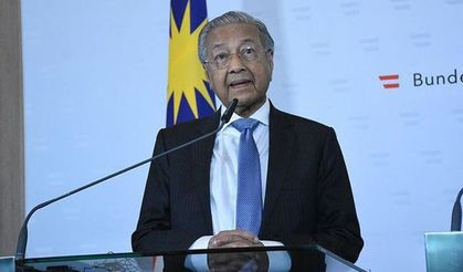 Malezya Başbakanı Mahathir Muhammed'e Arakan ve Uygurlar soruldu