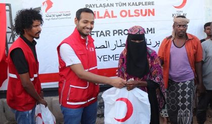 Türk Kızılay'dan Yemen'e iftar