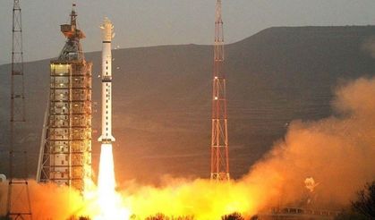 Çin, ağır taşıyıcı ve yeniden kullanılabilir roketlerin ateşleme sistemlerini test etti