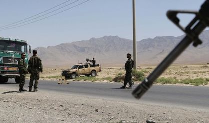 Sovyet askerlerin Afganistan şarkılarıyla savaşa dair