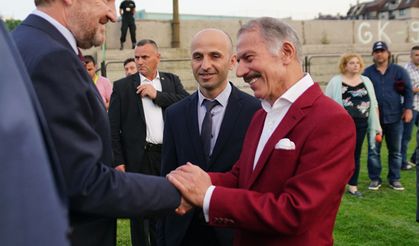 'Erdoğan İslam bayrağını gururla taşıyor'