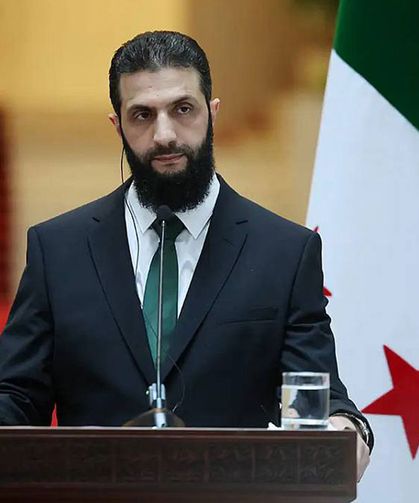 Ahmed Şara "fikri ayrışmalara"a kapıyı kapattı