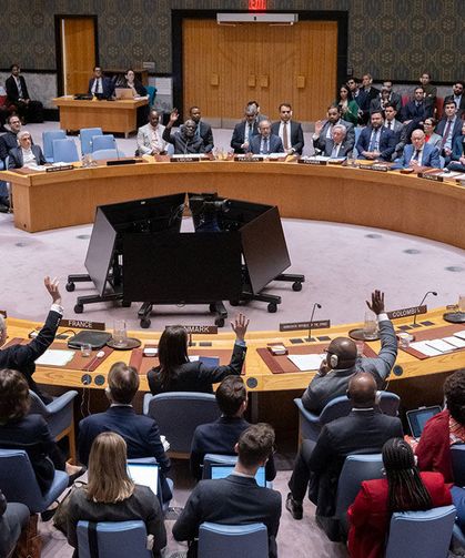 Çin ve Rusya, BMGK'da İran'dan yana tavır aldı, veto etti