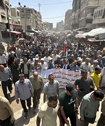 İşgal altındaki Gazzeliler "idam yasası"nı protesto etti