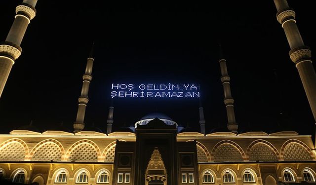 Bazı İslam ülkeleri Ramazan ayına erken başladı