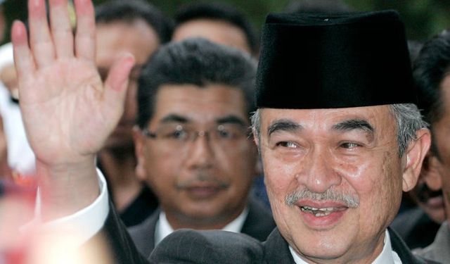 Eski Malezya Başbakanı Abdullah Ahmed Bedewî vefat etti
