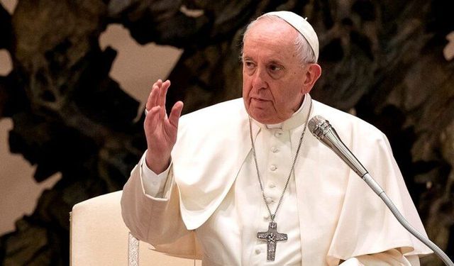 Katoliklerin Ruhani Lideri Papa Francis öldü