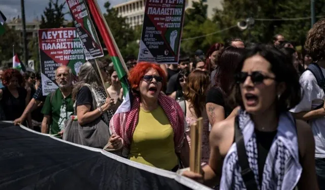 Yunan halkı Gazze için İsrail ve ABD'yi protesto etti