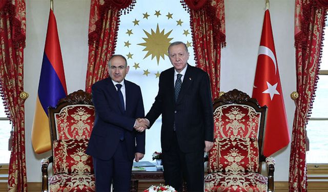 Türkiye dış sorunlarını bir bir çözüyor: Paşinyan İstanbul'da