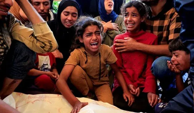 Gazze'de son durum: Şehit sayısı 54 bin 880'e yükseldi