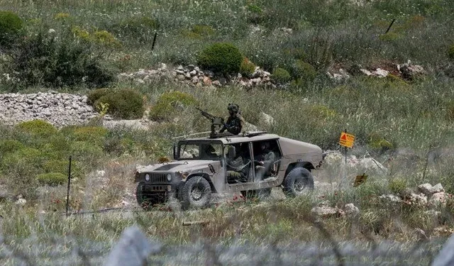 İsrail Suriye'yi bu kez Hamas bahanesiyle bombaladı