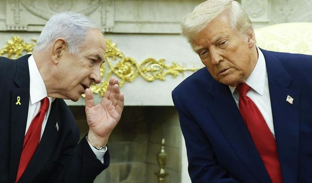 Trump, İsrail destekçisi 3 üst düzey ismi görevden aldı