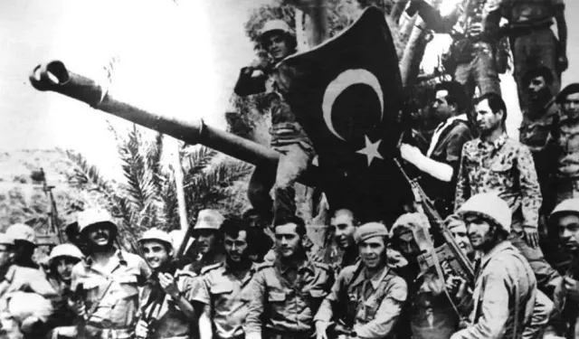 Kıbrıs Barış Harekâtı 51. yılında anılıyor