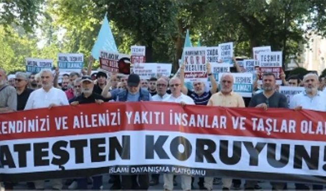 "Aileyi teşhirciliğe karşı koruyun" çağrısı
