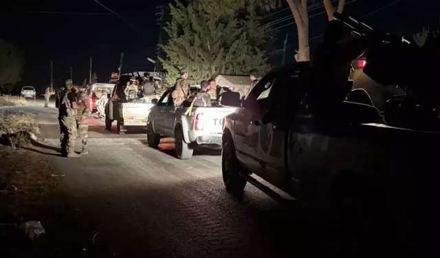 Eli kolu bağlı olan Suriye ordusu çekilmek zorunda kaldı