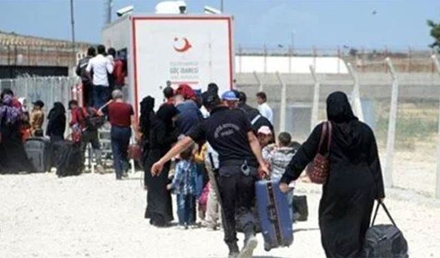 Türkiye'den dönen Suriyeli sayısı 1 milyon 200 bini aştı