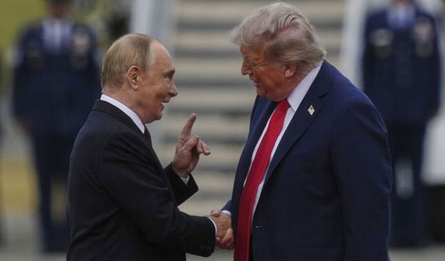 Rusya'dan Trump'a cevap: İroni yapıyor