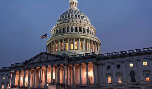 Trump'ın korktuğu oldu, günlük zarar 400 milyon dolar