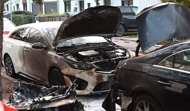 Almanya güne patlama sesleriyle uyandı