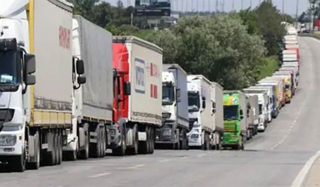 Türkiye-Yunanistan sınırında TIR geçişleri durdu