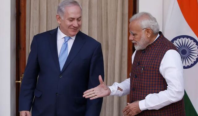 Modi soykırıma rağmen Netanyahu'ya kucak açtı