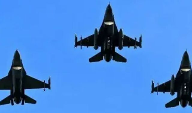 İspanya'dan sonra İtalya da ABD uçaklarına yolu kapattı